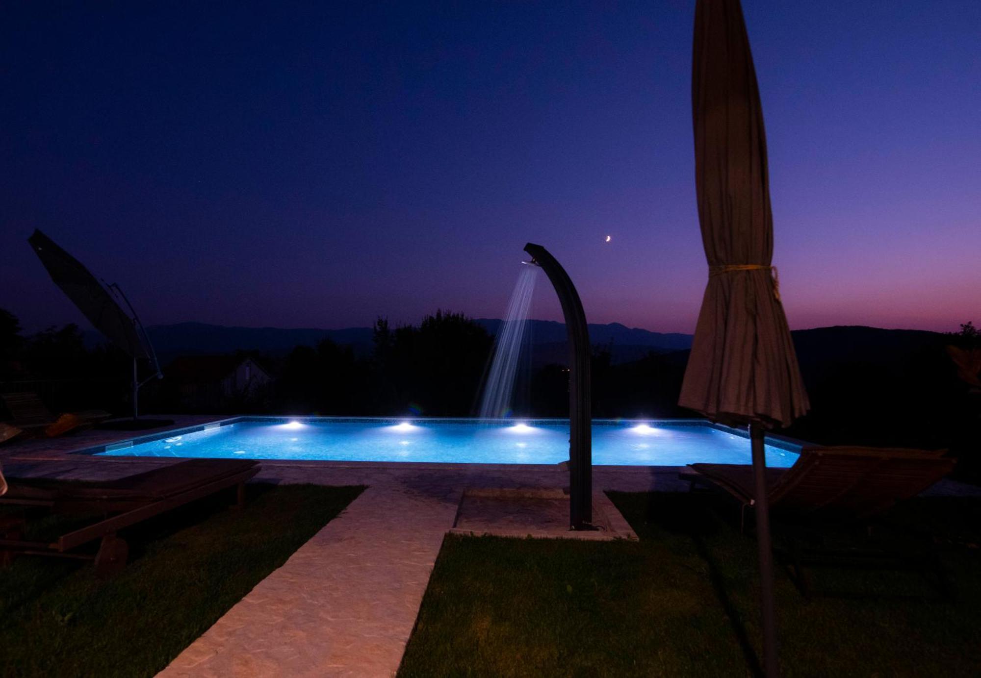 Villa Vita Trilj Exterior photo